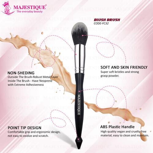 MAJESTIQUE Blush Brush - Smooth & Soft Bristles, For Blending Foundation, Makeup, 1 pc  