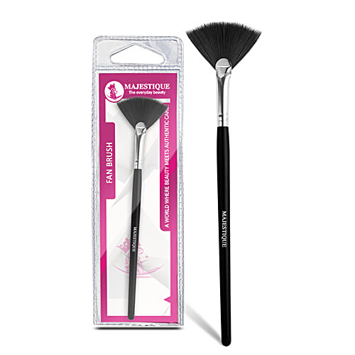 Majestique Facial Fan Brush - Multi-Use, Makeup Tools, For Highlighter, Contour, 1 pc  