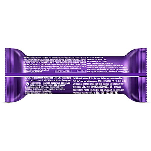 Britannia Cake Roll Yo! Triple Choco Swiss Roll - More Chocolatey, 24 g  