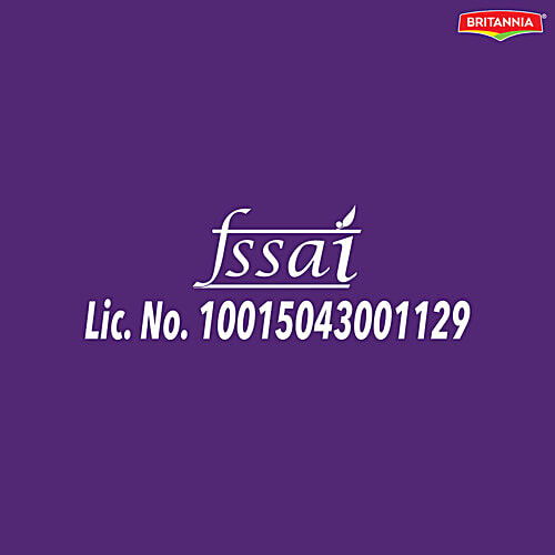 Britannia Cake Roll Yo ! - Swiss Roll, Triple Choco, Fluffy, Spongy, Delightful Taste, 405 g  