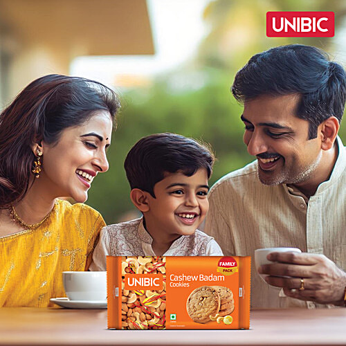 Unibic Cashew Badam Cookies, 270 g (4 x 67.5 g)