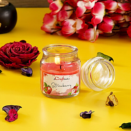eCraftIndia Strawberry Scented Jar Candle, 1 pc