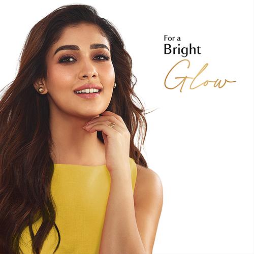 Pears Bright Glow Body Wash, 750 ml  With Glycerin & Vitamin C, 0% Parabens