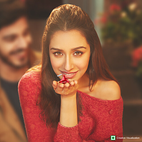 Hershey's Kisses Special Dark 'N' Almonds Chocolate, 100.8 g  Melt-In-Mouth Chocolates