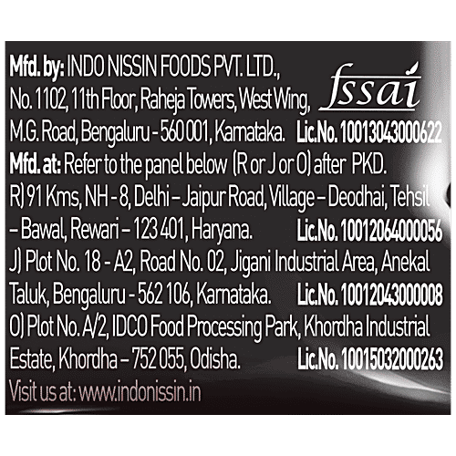 Nissin Geki - Hot & Spicy Korean Cheese Flavoured Ramen Instant Noodles, 80 g  