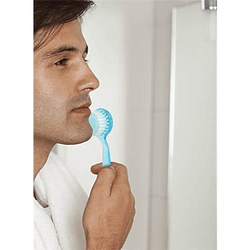 Majestique Facial Cleansing Brush - FC84, Removes Dead Skin, Assorted Colour, 1 pc Pouch 