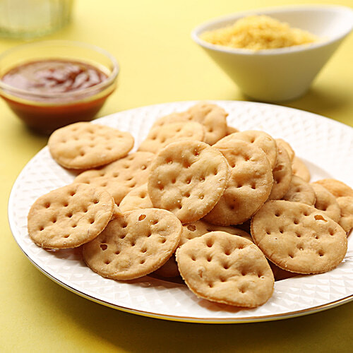 DINOO'S Namkeen - Bombay Puri, 200 g Pouch 