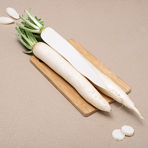 fresho! Radish - With Leaves, White, 1 kg  