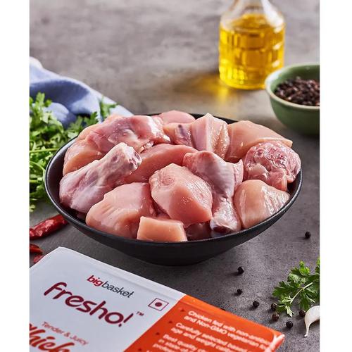 Buy Fresho Chicken Curry Cut Without Skin - Antibiotic Residue-Free ...