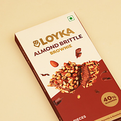 Loyka Almond Brittle Brownie, 43.5 g (3 N x 14.5 g each) 40% Roasted Almonds