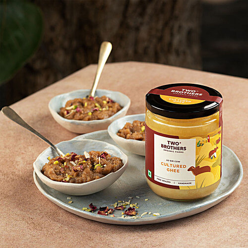 Two Brothers Organic Farms Desi Cow Ghee, Gir Cow, 500 ml Jar Free Grazed, Hand Made