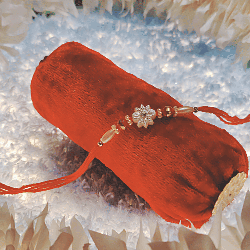 House of Festivals Mauli Rakhi - With White Flower Design, HOF-RK23-1528, 1 pc  