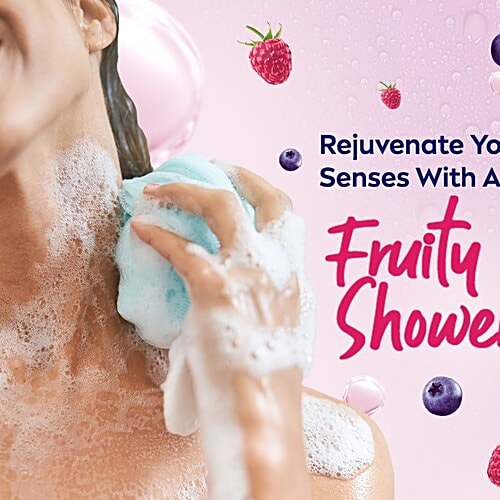 Nivea Raspberry Fresh Blends Refreshing Shower Gel - With Blueberry & Almond Milk, 300 ml  