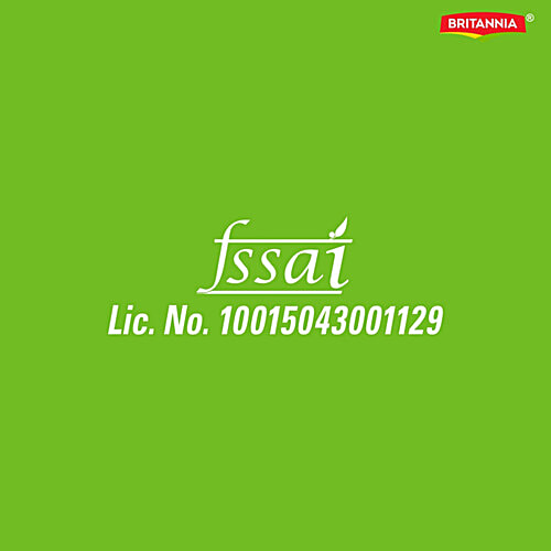 Britannia Be You Nuts & Seeds Nutrition Bar, 35 g  