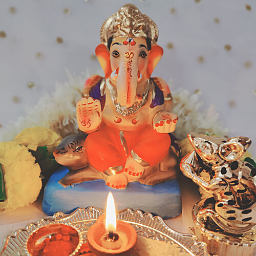 House of Festivals Ganpati Clay Murti/Ganesha Idol - Eco-Friendly, 15 cm, HOF-GI-Bang-6-1, 1 pc