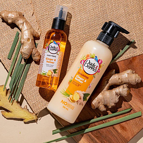 Buds & Berries Hair Tonic - Ginger & Vetiver, 100 ml  Helps Fight Dandruff