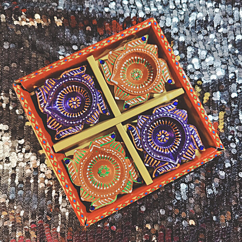 House of Festivals Swastik Shape Hand Work Crafted Mitti Diya/Clay Diya - Round Multicoloured, 4 pcs