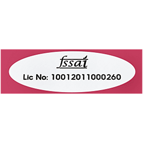 Wonderland Foods Dry Fruits Gift Box - Raw California Almonds, Raw Cashews, Raisins, 600 g  