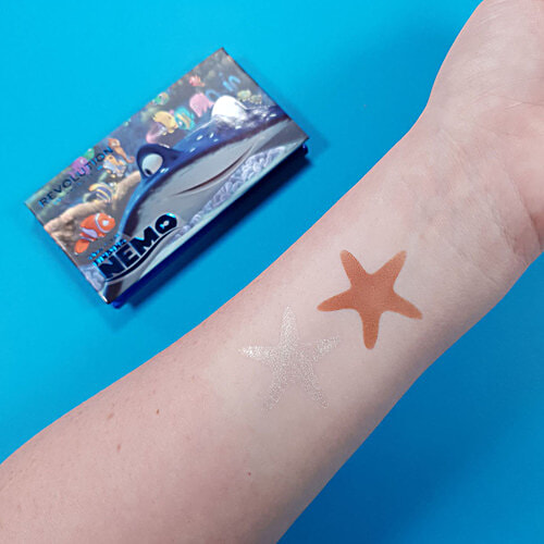 Makeup Revolution Disney Pixar’s Finding Nemo X Wake Up Bronzer & Highlighter Palette, 9 g
