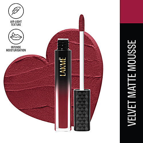 Lakme Xtraordin-Airy Lip Mousse, 4.6 g Love Me Red 