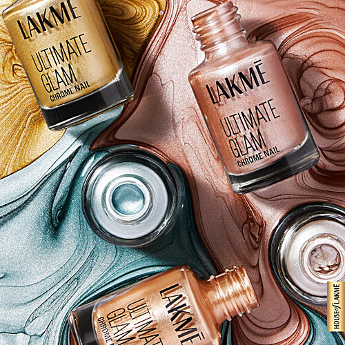 Lakme Ultimate Glam Chrome Nail Colour, 6 ml Magenta 