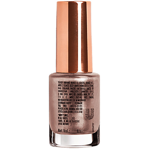Lakme Ultimate Glam Chrome Nail Colour, 6 ml Champagne 