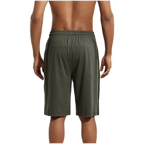 Jockey 9426 Men's Super Combed Cotton Rich Regular Fit Solid Shorts With Side Pockets - Deep Olive & Black, 1 pc (Size - L) 
