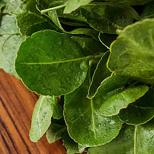 fresho! Bilpatre - Used To Decorate, For Festivals & Puja, 20 g  