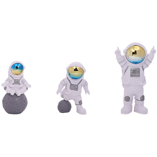DP Little Astronaut Spaceman Figurine Set, 3 pcs  