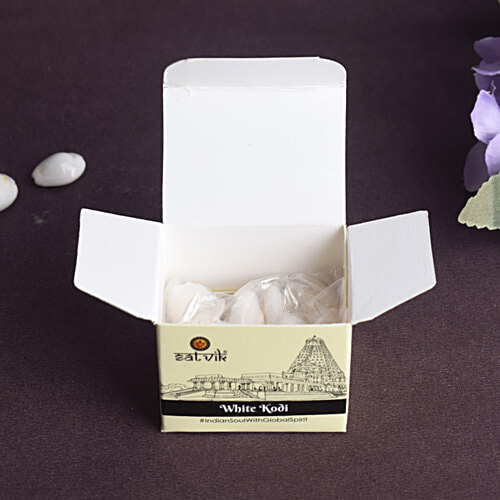 Satvik Satvik White Cowrie/Cowry/Kouri/Kaudi/Kori Seashell For Puja & Multi-Purpose Use, 11 pcs  