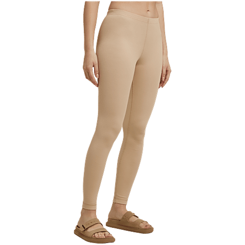 Jockey Women 2520 Super Combed Cotton Rich Thermal Leggings With StayWarm Technology - Skin, 1 pc (Size - L) 