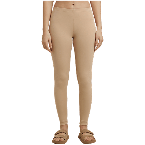 Jockey Women 2520 Super Combed Cotton Rich Thermal Leggings With StayWarm Technology - Skin, 1 pc (Size - L) 