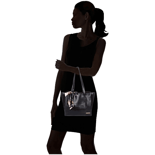 Bagsy Malone Black Textured Medium Tote Handbag, 1 pc