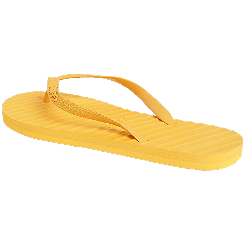 Chupps Men's Banana Leaf Monocrome Gold Fusion Flip Flops, 1 Pair (UK/IND-9)
