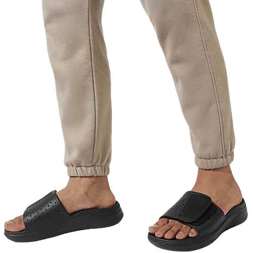 Neeman's Men's Black Slides, 1 Pair (UK/IND-7) 