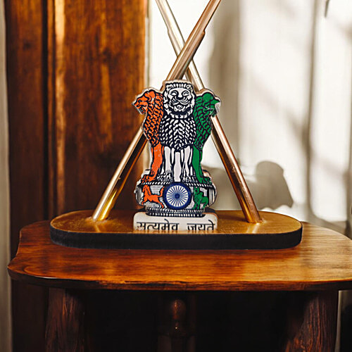 House of Festivals Cross Design Tiranga Table Flag With Ashoka Emblem, 1 pc  