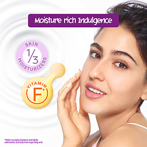 Fiama Japanese Hokkaido Milk & Berries Moisturising Soap Bars - Celebration Pack, 125 g (Pack of 5) (Buy 4 Get 1 Free) Non-Sticky Nourished Skin, Silky Moisturisation & Fragrant Freshness, 1/3 Skin Moisturisers & Vitamin F