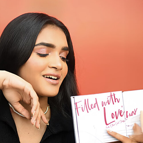 Fida Ethnic Black Jewellery Set, Free Size  