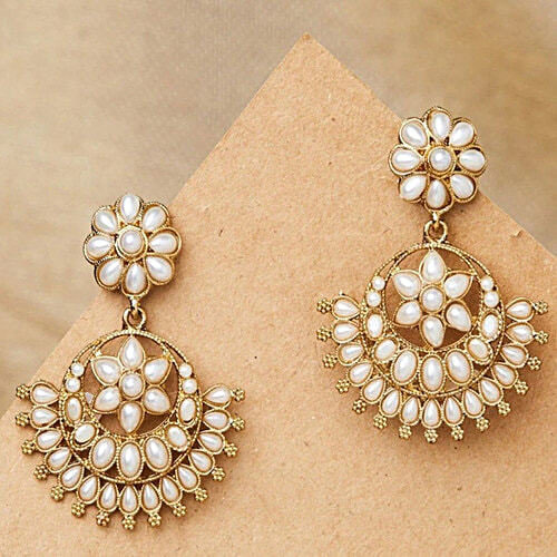 Fida Ethnic Indian Traditional Classic Gold Pearl Chand Bali Earrings, 1 Pair (Free Size)