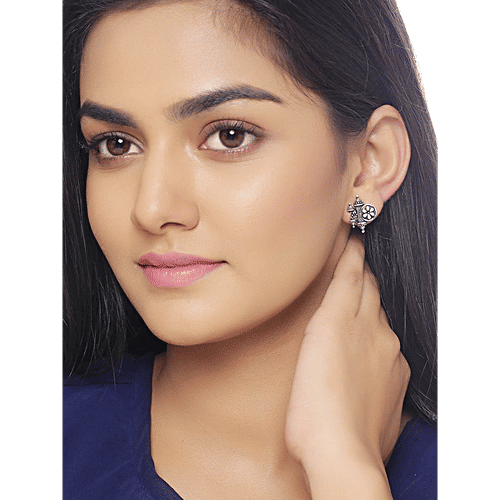 Voylla Nayantara Floral Motif Embossed Earrings, 1 Pair