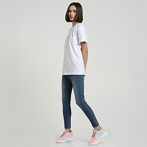 Bewakoof White Printed Crew T-Shirt, 1 pc (Size - L)