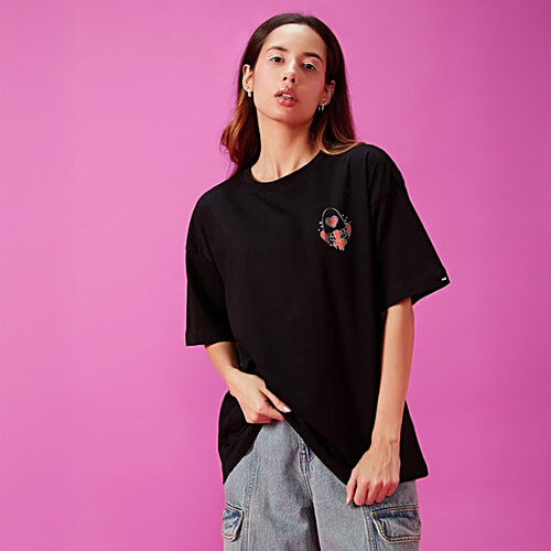 Bewakoof Black Graphic Oversized T-Shirt, 1 pc (Size - XL) 