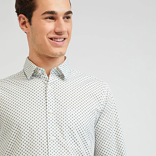Raymond Green & White Slim Fit Printed Shirt, 1 pc (Size - 40) 