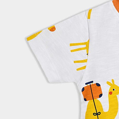 Miarcus Kids White & Orange 100% Cotton Half Sleeves Camel Print T-Shirt & Striper Shorts, 1 Set (4-5 Years) 