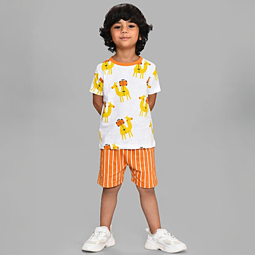 Miarcus Kids White & Orange 100% Cotton Half Sleeves Camel Print T-Shirt & Striper Shorts, 1 Set (4-5 Years) 
