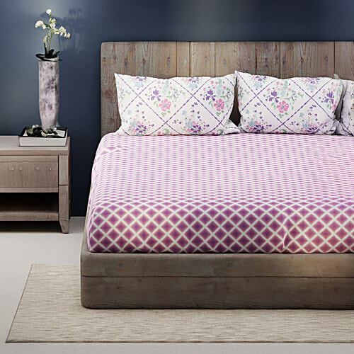 Kopa Santiago Purple Fabric 192 TC 140 GSM King Size Bedsheet With 2 Pillow Covers, 1 Set