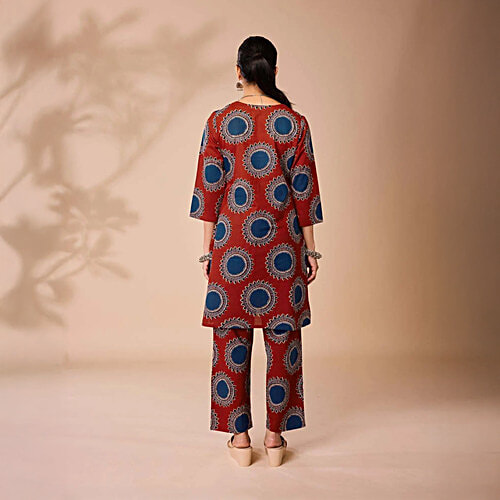 Daali Maroon Cotton Regular Fit Printed Kurta, 1 Set (Size - M)