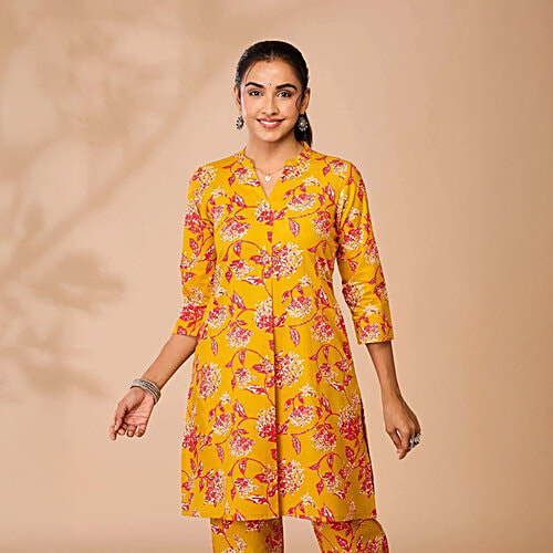Daali Canary Mustard Cotton Regular Fit Floral Print Kurta, 1 Set (Size - L) 