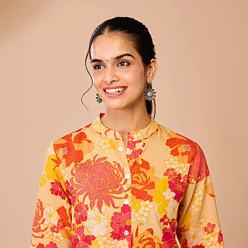 Daali Orange Cotton Regular Fit Floral Print Kurta, 1 Set (Size - S) 