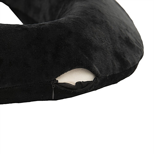 Marque U-Neck Travel Pillow - 40 x 40 cm, Black, 1 pc